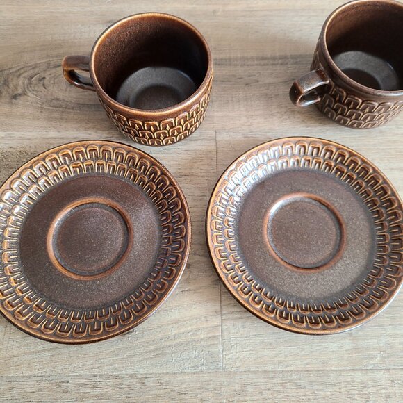 Wedgwood Pennine oven to table 1970s brown ceramic coffee tea cups with saucers. - Picture 7 of 9
